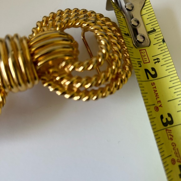 Vintage MiMi D N 1989 interlocking gold tone buckle 
Ribbon style - Picture 8 of 8